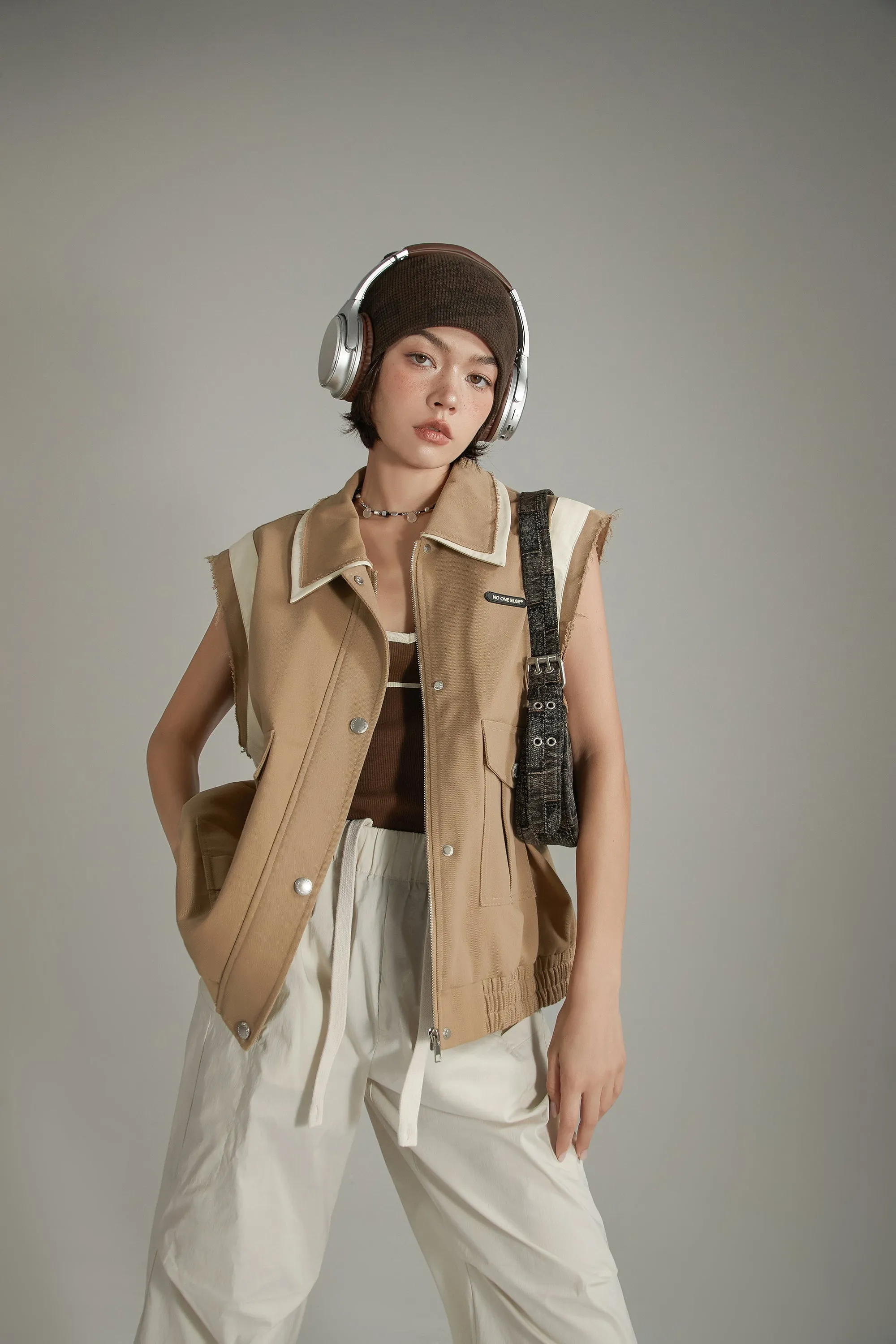 Color Pocket Raw Edge Zipper Vest