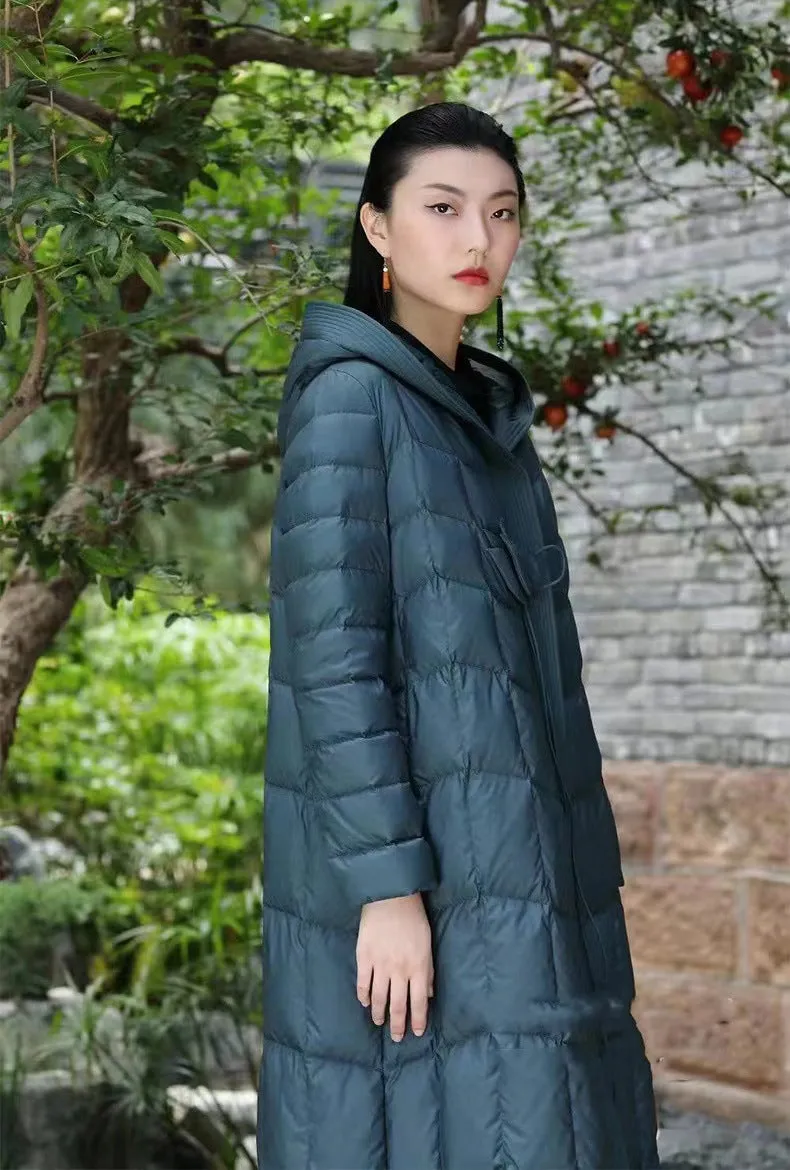 Long  Puffed Jackets Sweater Coat Women's Wholesale